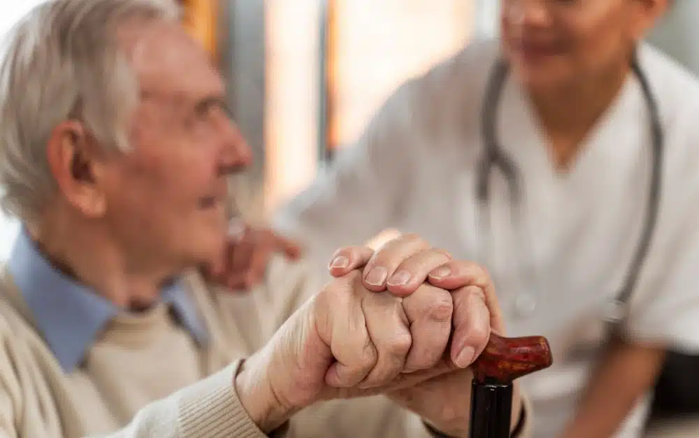 Atención integral centrada en la persona: Claves para un cuidado domiciliario personalizado atención integral centrada en la persona